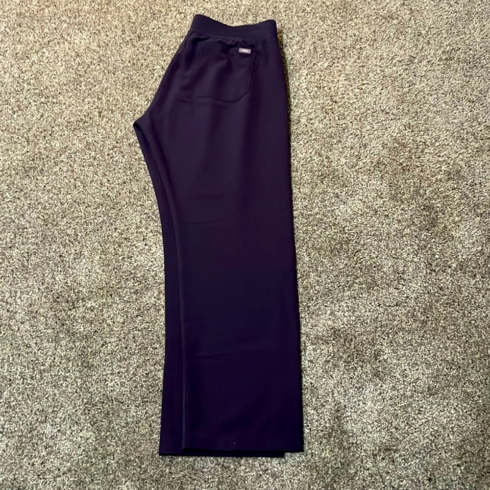 FIGS Scrub Pants
